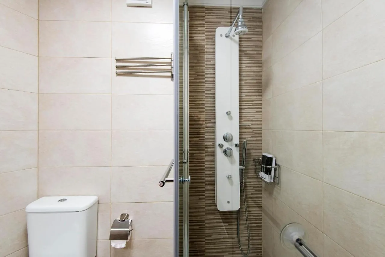 Wonderful apartment in Puerto Marina Benalmádena 0*,  Spagna